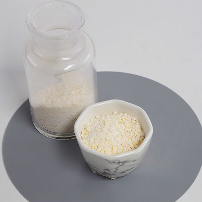 SHUANGYAN Contenido de cenizas 003 por ciento Gránulos de melamina Fórmula molecular C3H6N6 Material adecuado para la producción industrial química