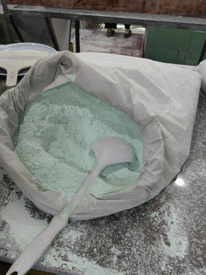 1,573 el moldeado de la melamina de la densidad pulveriza el grado industrial 99,81%