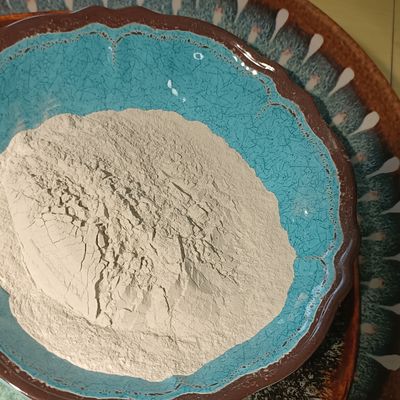 El pegamento colorido del formaldehído de la urea pulveriza cyanurotriamide de la pureza 99,85%