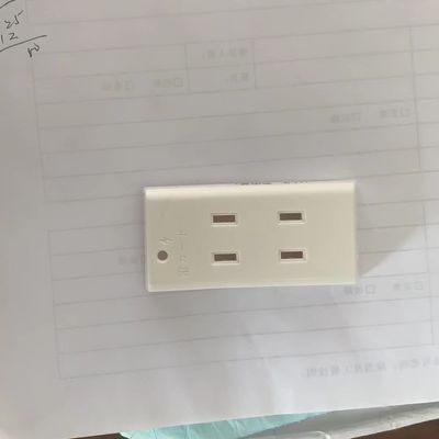 Gránulos de la melamina del grado de la industria para la pureza del panel 99,8% del interruptor