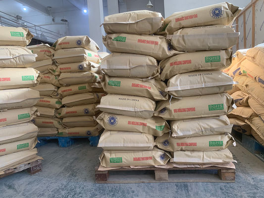 Fabricación de densidad decorativa de los gránulos 1.47g/Cm3 de la melamina del panel