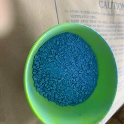 Gránulos de la melamina de la mirada que vetean usados para producir el servicio de mesa de imitación de Pocelain