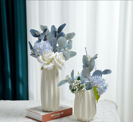 Vaso cerámico pequeño y suave para estantes de mesa modernos Salón Baño