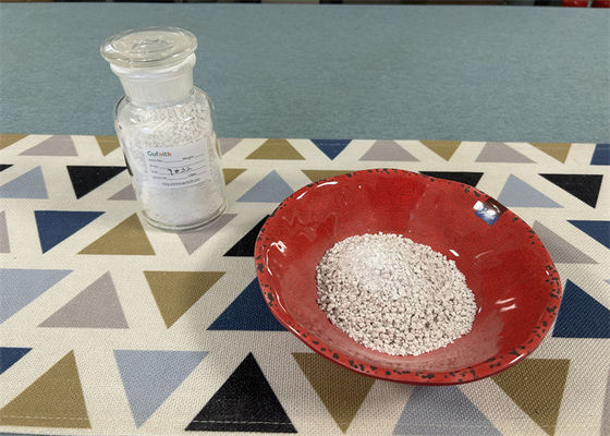 Gránulos de la melamina de la mirada que vetean usados para producir el servicio de mesa de imitación de Pocelain