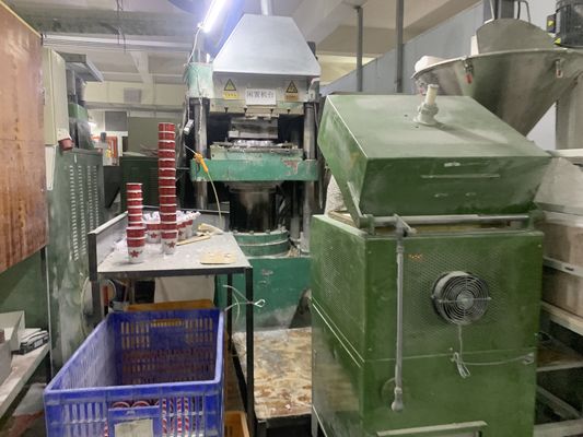 Máquina automática de moldeo por compresión de melamina para caucho de urea y melamina de 450 toneladas