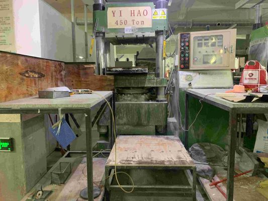 Máquina de moldeado por compresión de melamina controlada por ordenador 350t