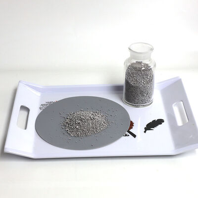 Formando presión de 80 a 140MPa gránulos de melamina diseñados para cumplir con estándares rigurosos en la producción de piezas moldeadas industriales