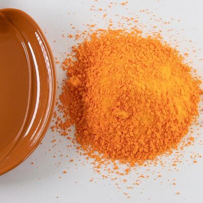 Un Número 3077 Gránulos de melamina con un contenido de ceniza del 0,03 por ciento y una presión de formación de 80 a 140 MPa Diseñados para uso industrial